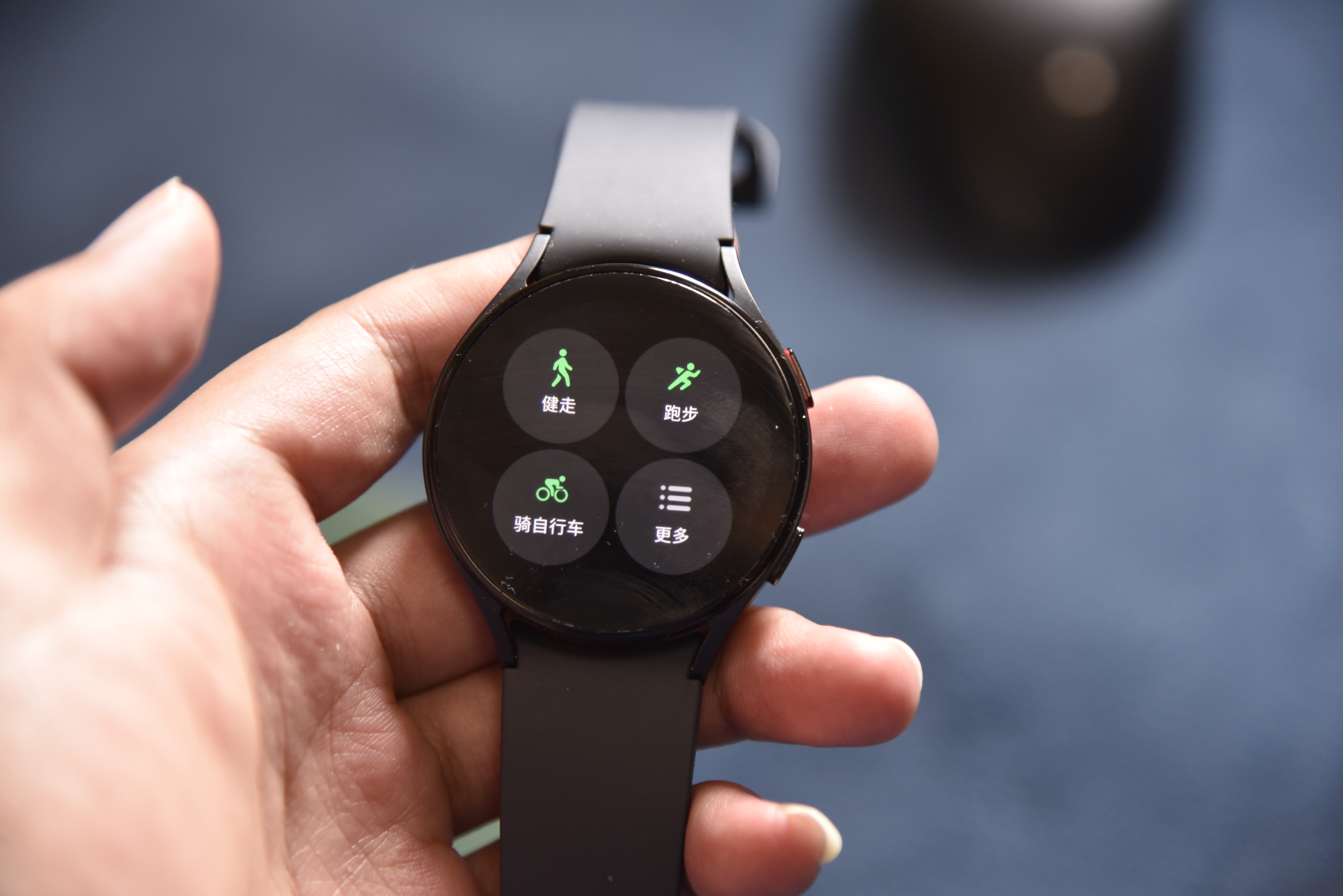 三星galaxywatch5上手,三星galaxys5测评视频