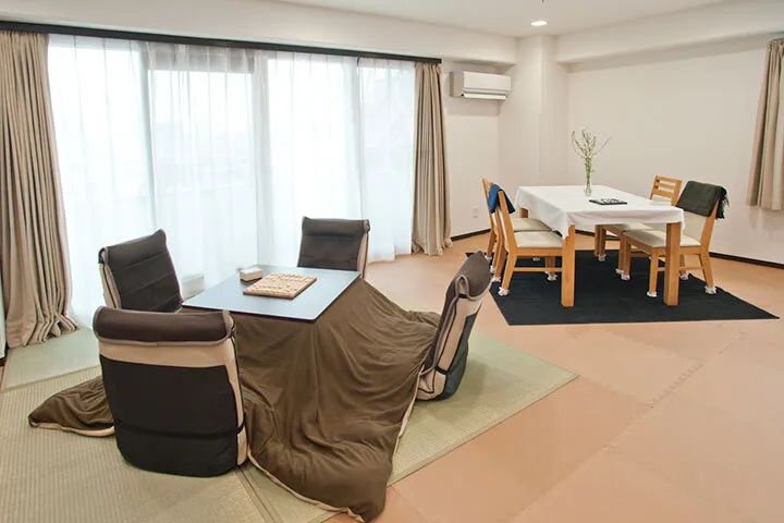 有钱年轻人如何规划养老,有钱有闲的中老年群体