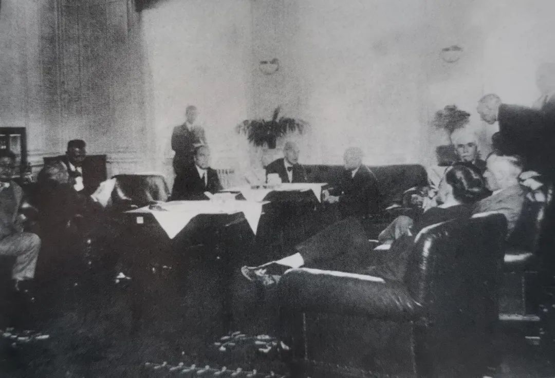 鍔冲姩鍏洯鐏溅澶翠綋鑲插満,婊￠搧