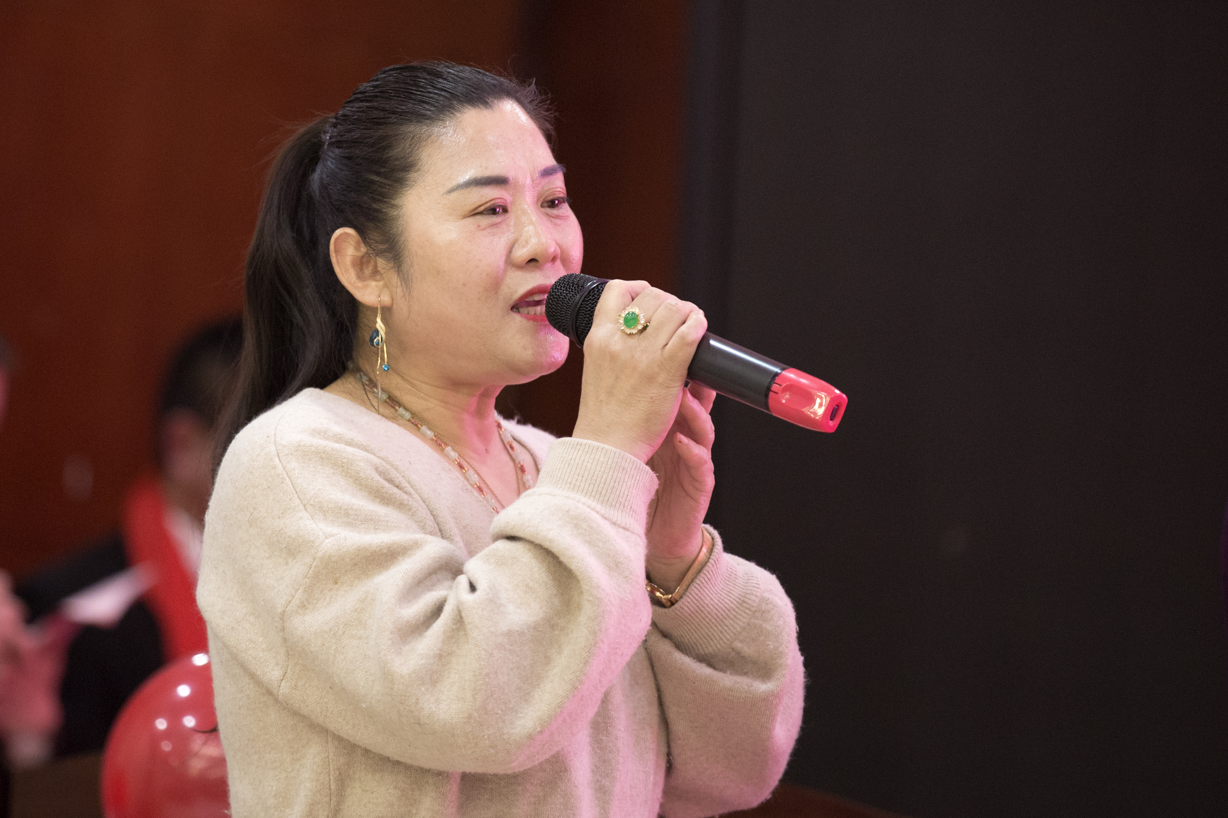 邹平北关医院组织举办爱心公益年会