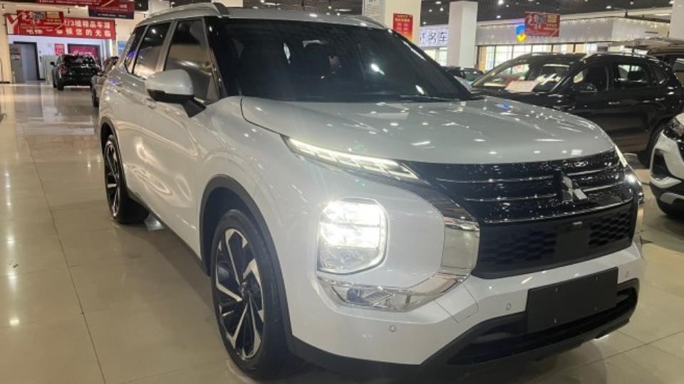 18年广汽三菱欧蓝德还值多少钱,广汽三菱欧蓝德价格可以降4万吗