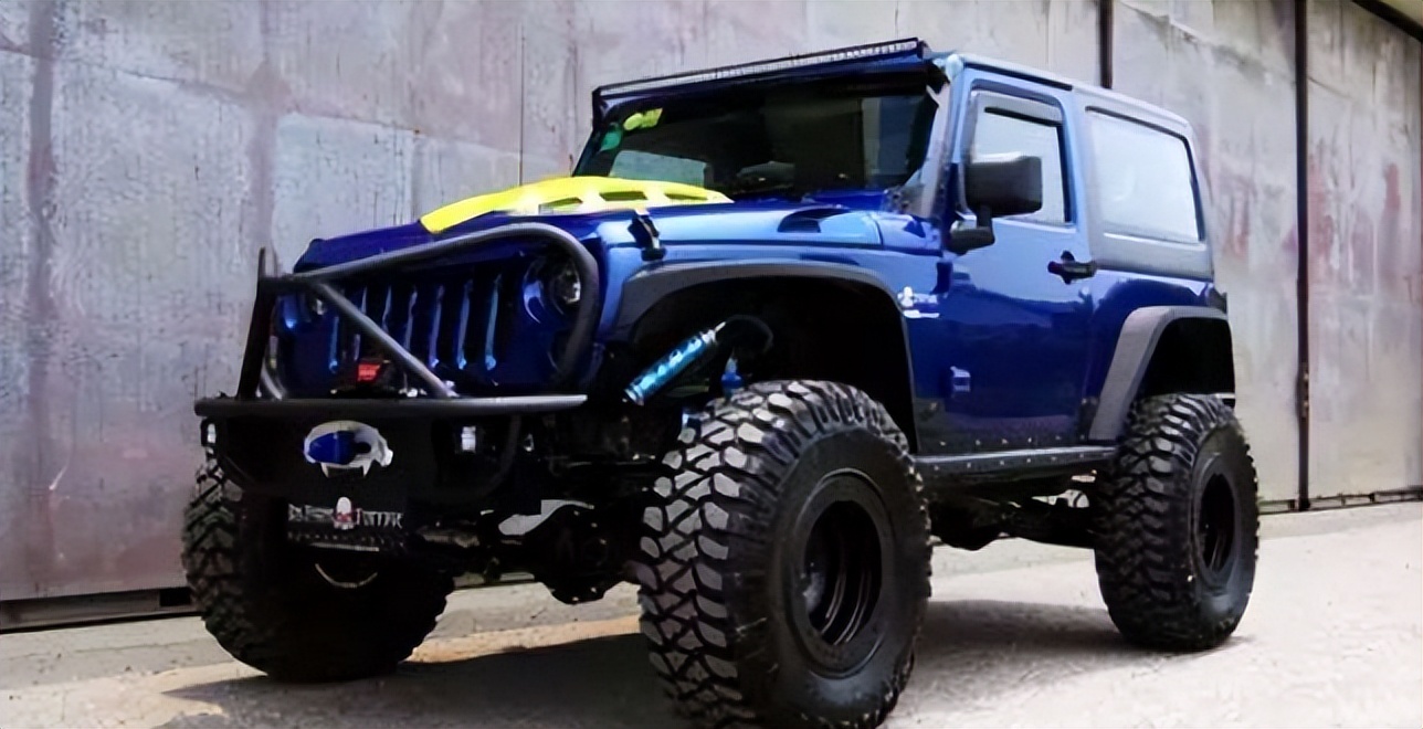 专业皮卡车后保险杠加装灯,皮卡爆改不要保险杠