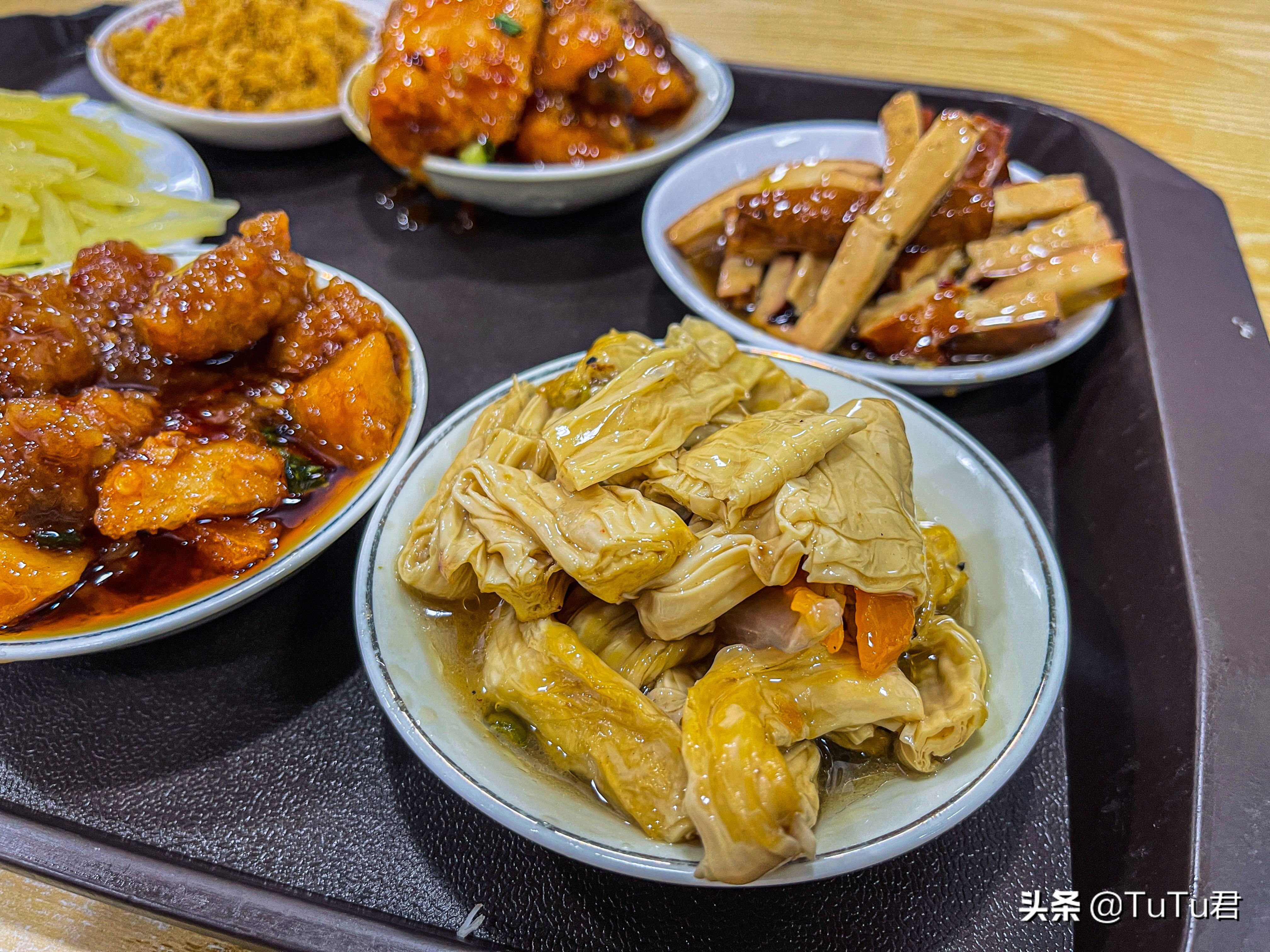 福州配稀饭的家常小菜,福州配稀饭小菜有哪些