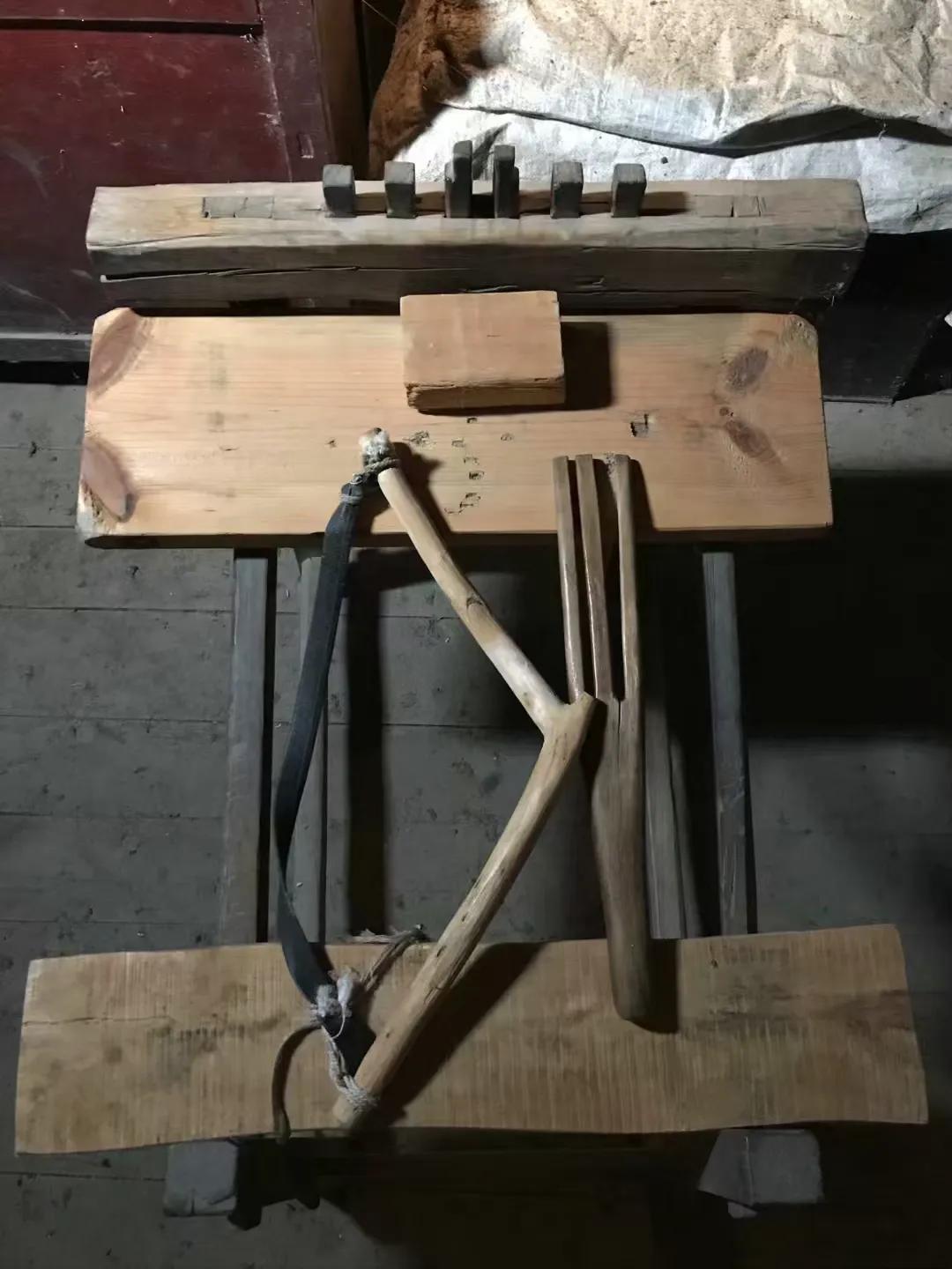 打草鞋的全部过程,打草鞋工艺