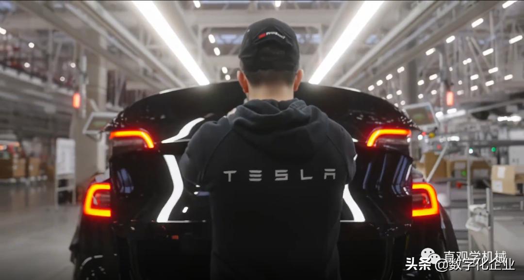 特斯拉宣布柏林超级工厂关闭4天,特斯拉德国柏林超级工厂裁员400人