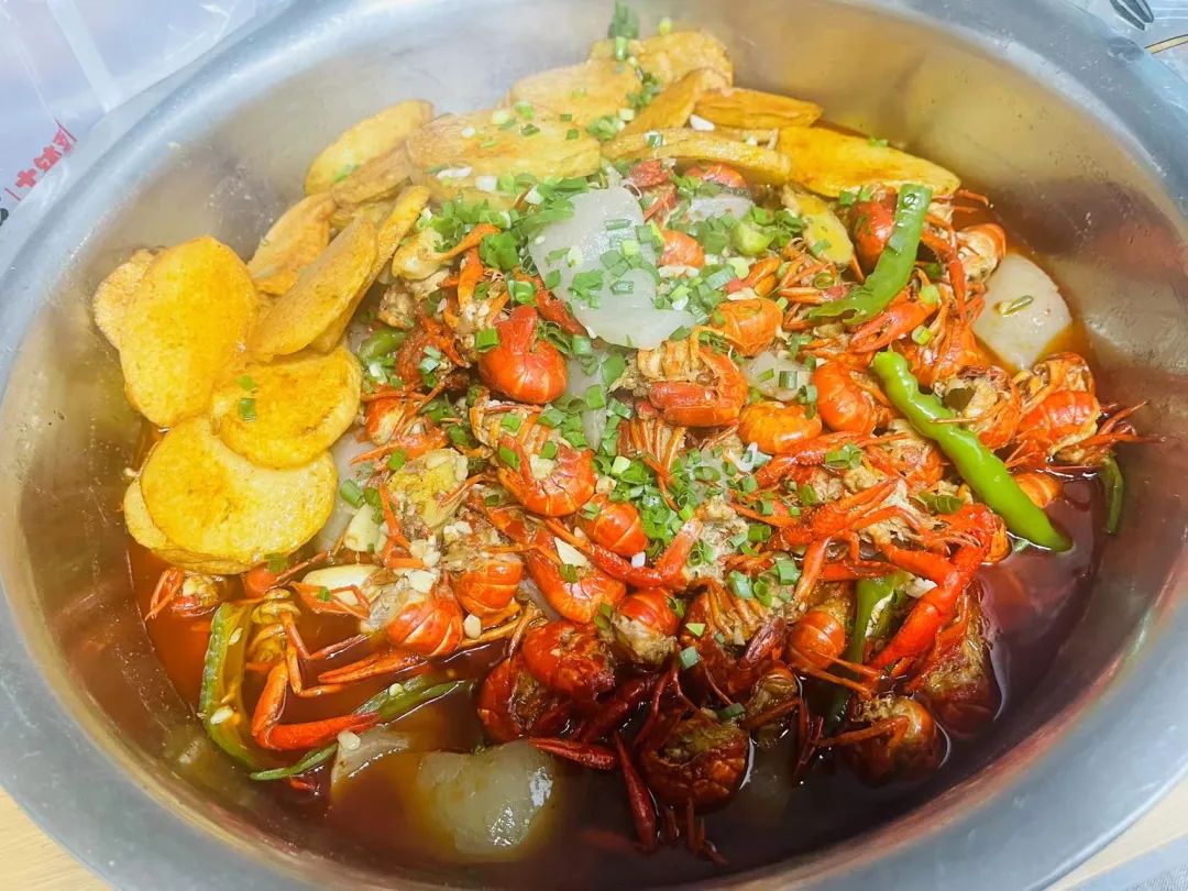 怀孕吃小龙虾辣到早产,孕35周吃了火锅后一直宫缩