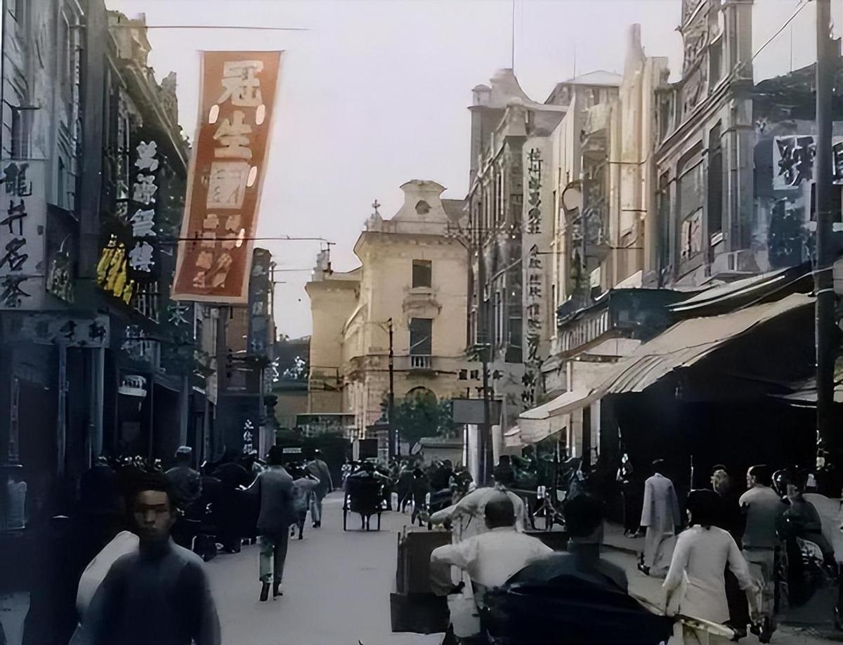 日军侵华兽行,日军当着国军的面杀俘虏