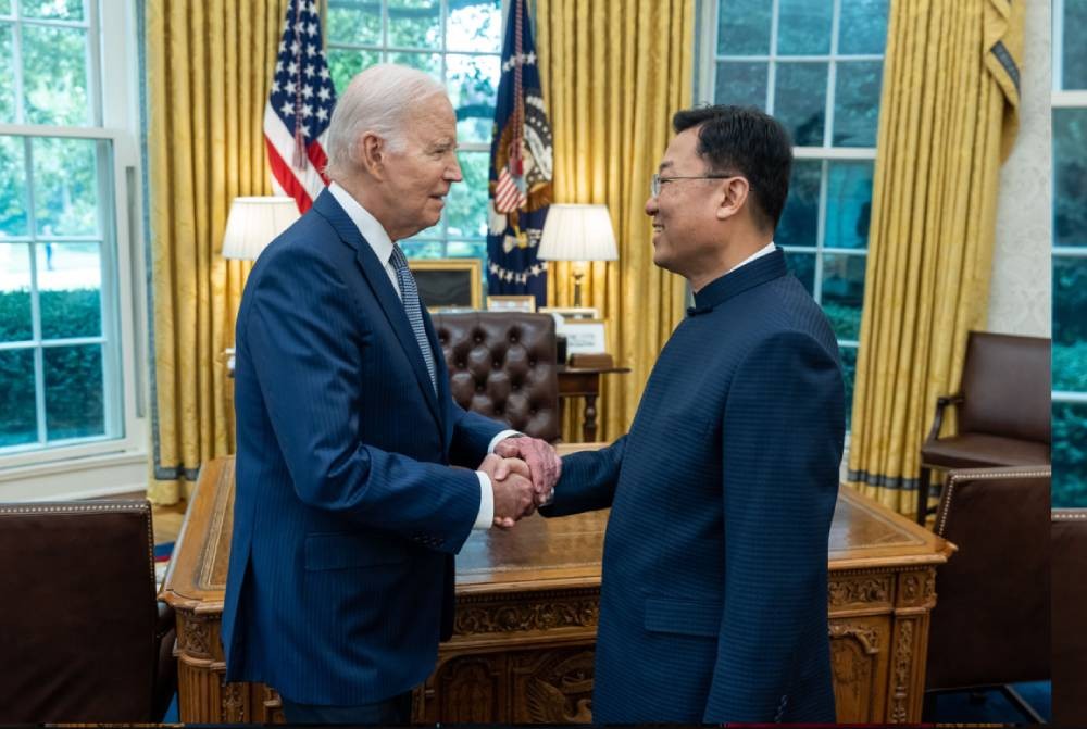 台海局势变化，邱毅是*独台**“内鬼”?大陆网民不敢相信