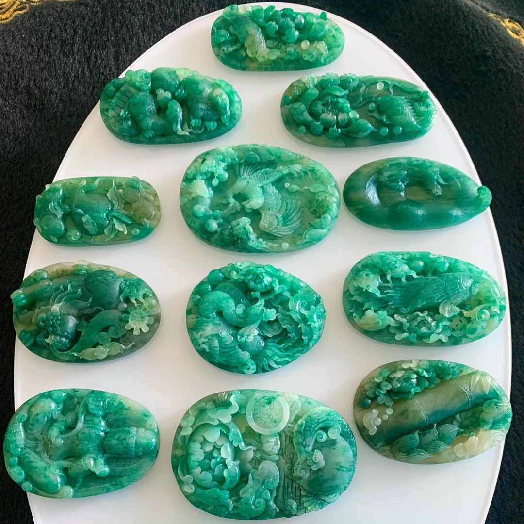 翡翠独山玉牌子值多少钱,独山玉和田玉翡翠哪个不属于软玉