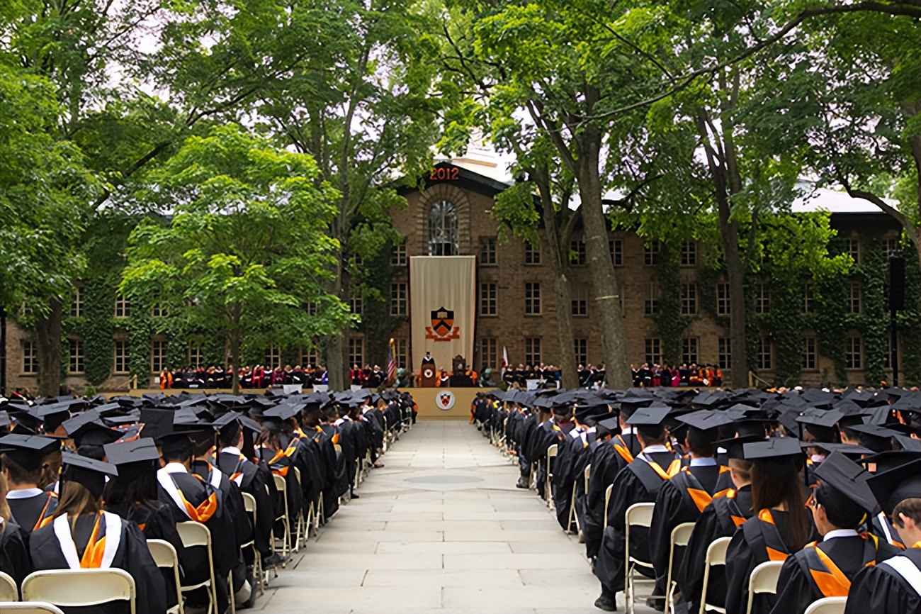 美国留学院校丨美本的No.1：普林斯顿大学