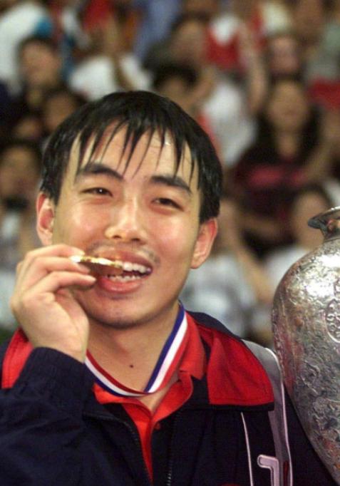 2017年刘国梁卸任谁接任,刘国梁卸任总教练后担任什么职务