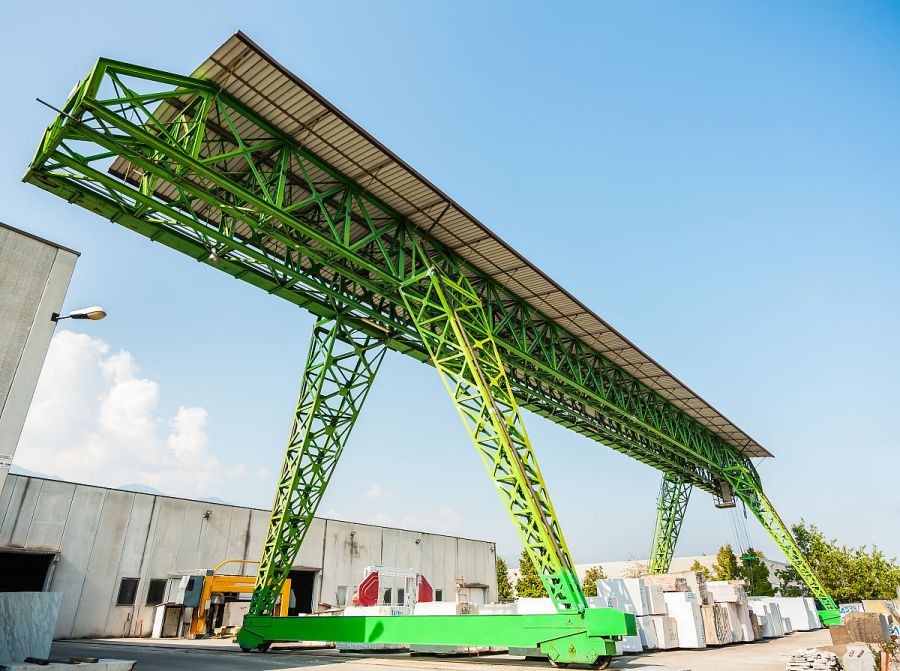 天桥起重成黑马,天桥起重机董事长