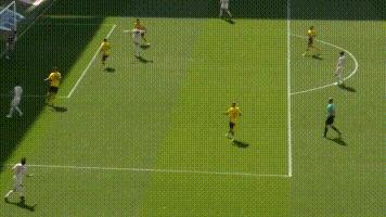 德甲多特1-2遭绝杀,德甲多特2-1击败不莱梅