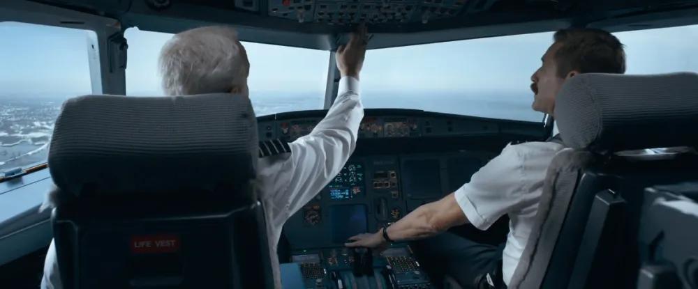 重庆机场飞机起火的是飞往哪里的,重庆机场客机起火原因