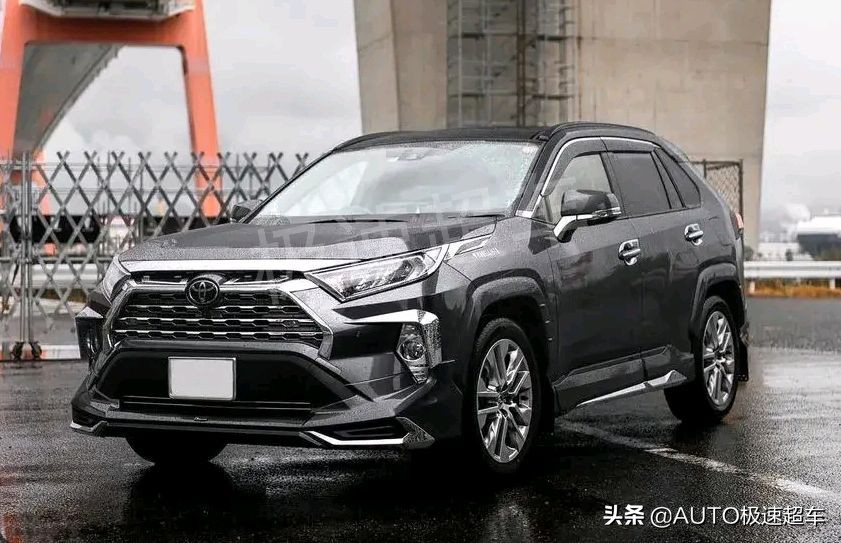 丰田rav4荣放2023款低配落地价,2023rav4荣放四驱探险版油耗是多少