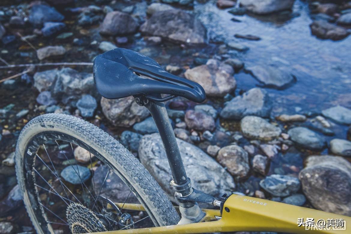 快乐重型“瓜”闪电全新DivergeSTR全地形公路车评测