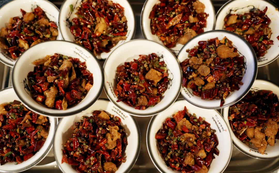 老外@Chongqing｜让世界爱上山城美味！重庆⇋伦敦同品一道菜