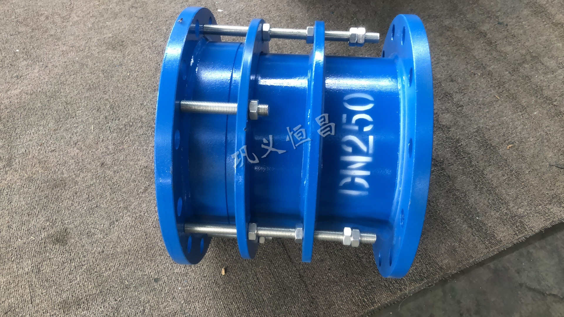 dn350镀锌管卡箍接头,dn1600传力接头价格