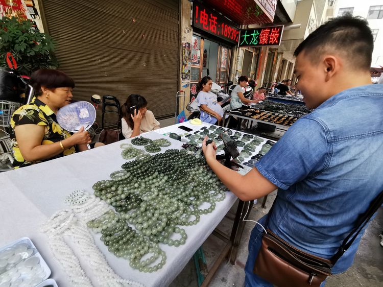 镇平县玉器市场好玩吗,镇平玉器市场和田玉