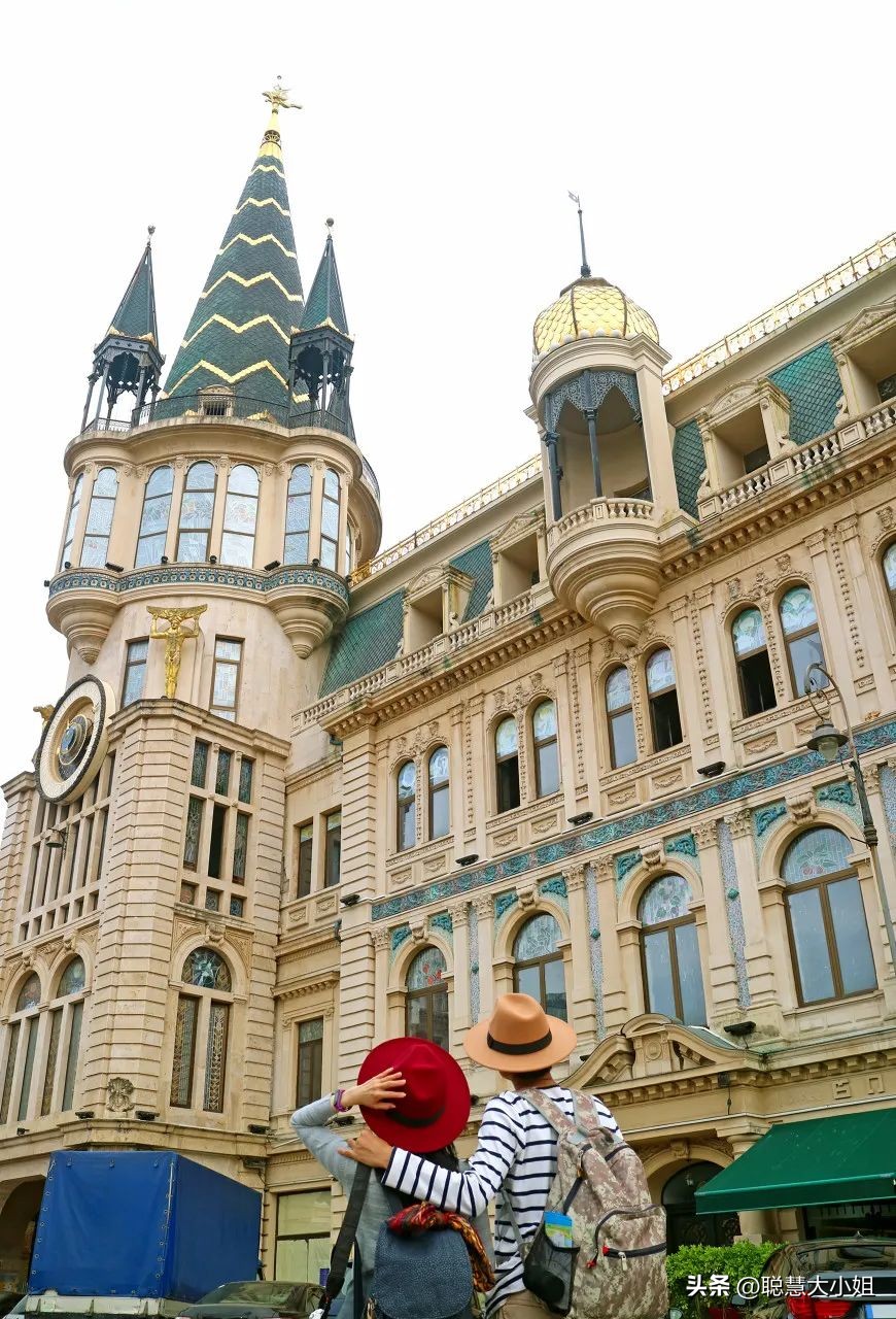 直飞，瑞士平替！这国安全性高，月薪6k算富裕，对中国超友好