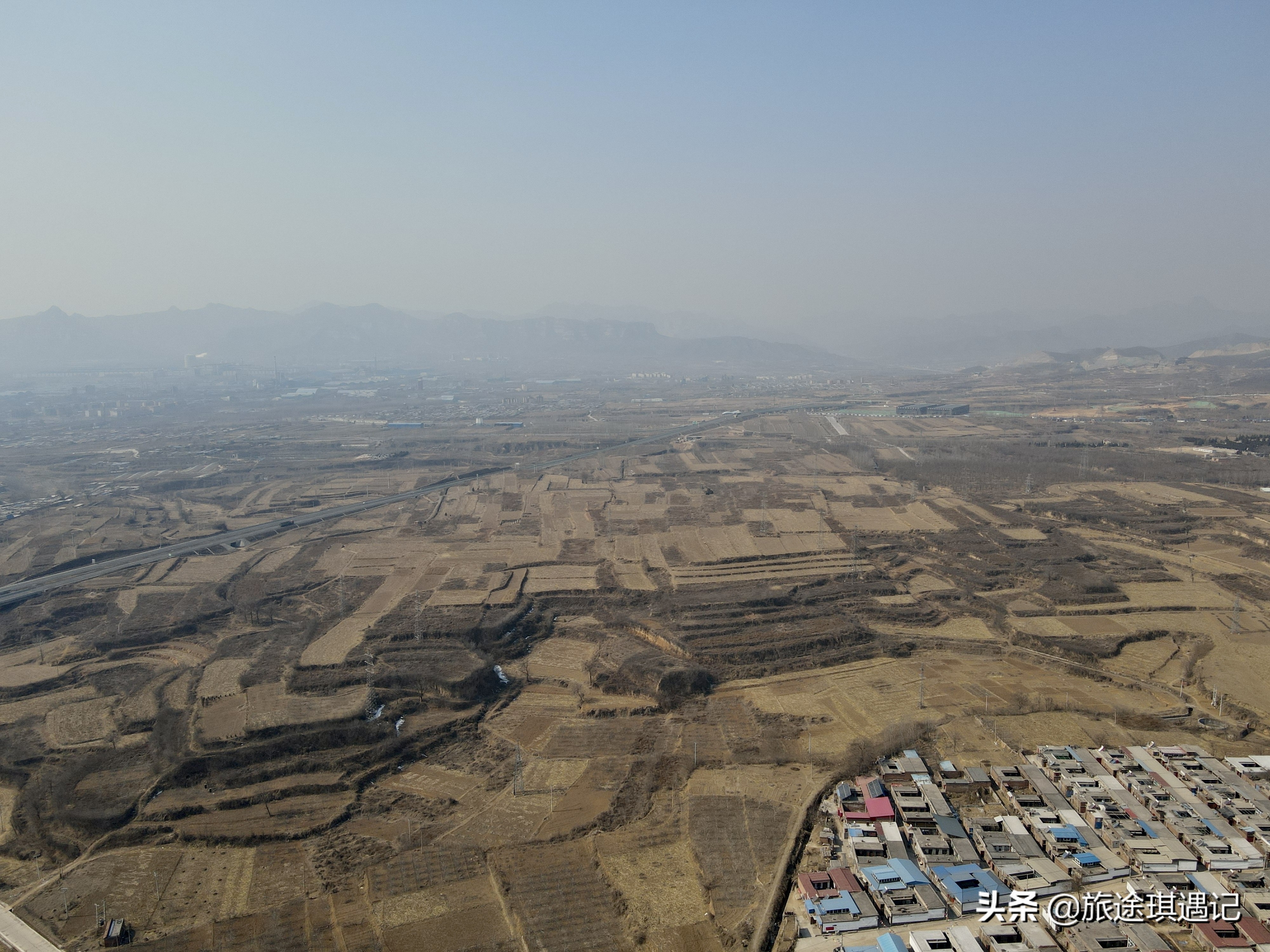 探访秦始皇陵登顶,探寻秦始皇陵