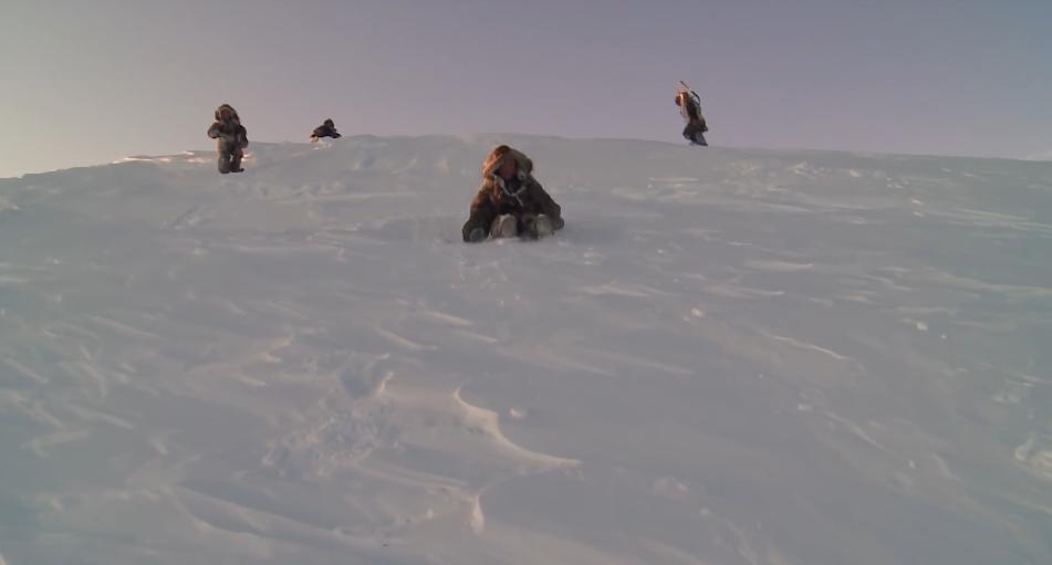 俄罗斯牧民有多少钱,俄罗斯鄂温克人饲养驯鹿