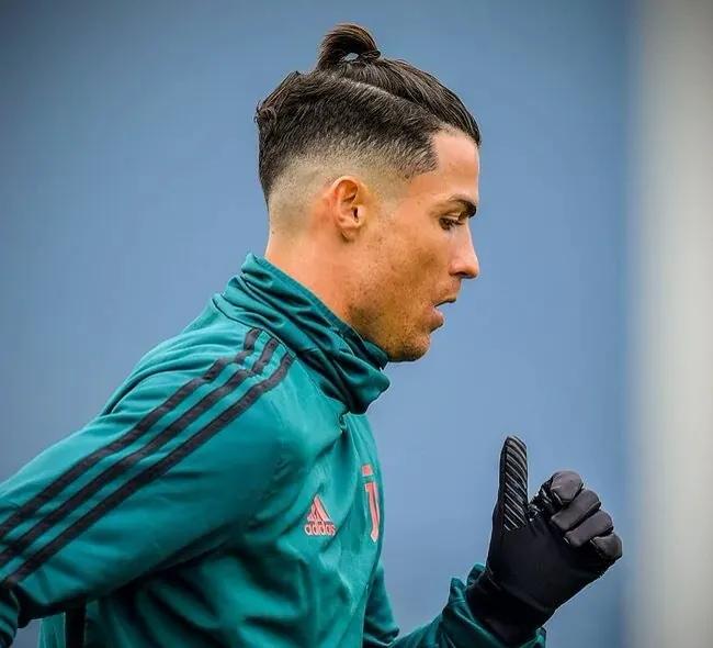 c罗15岁心脏问题详细介绍,c罗15岁接受心脏病手术