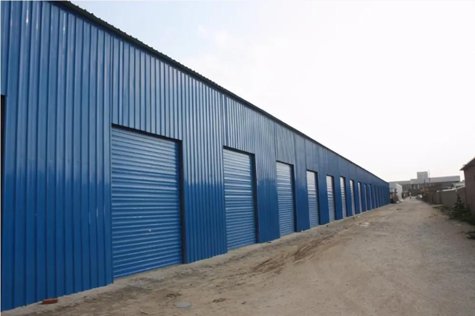 农村瓦房为什么不能换彩钢瓦,彩钢瓦棚和彩钢瓦房拆迁一样吗