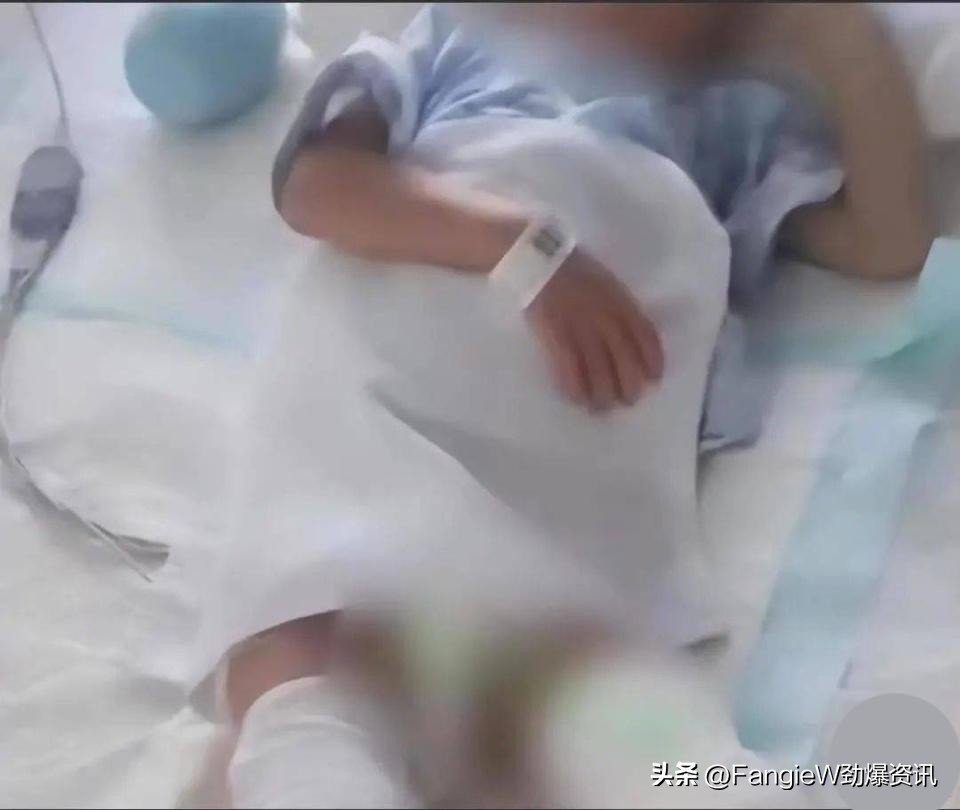 南通6岁男孩遭生母虐待警方通报,南通被生母虐待的男童永失双脚