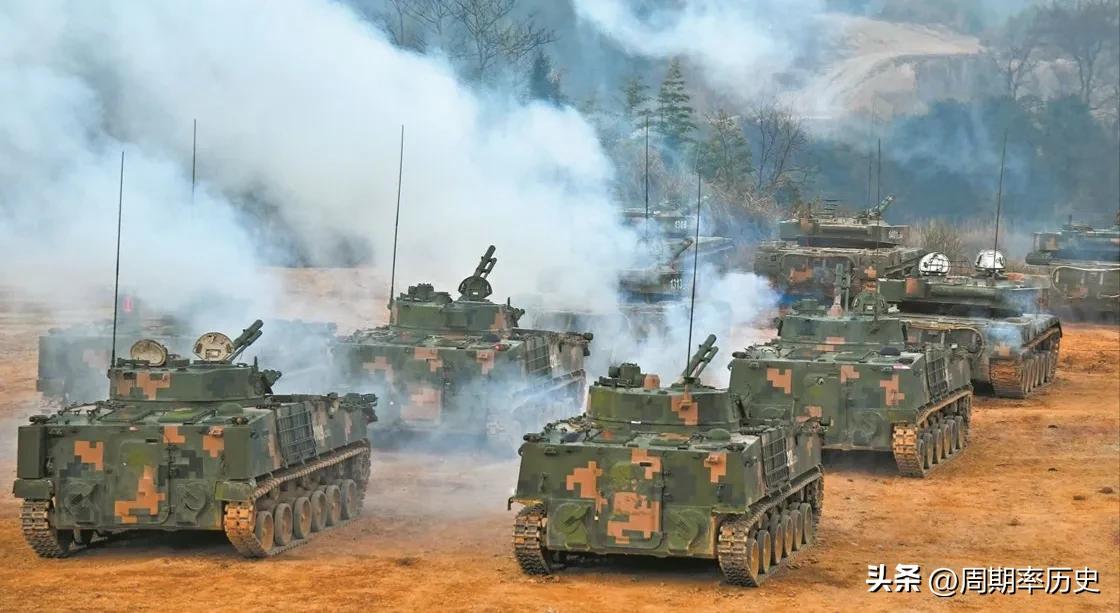 1985年,中央军委先后组建24个集团军,究竟什么是集团军?