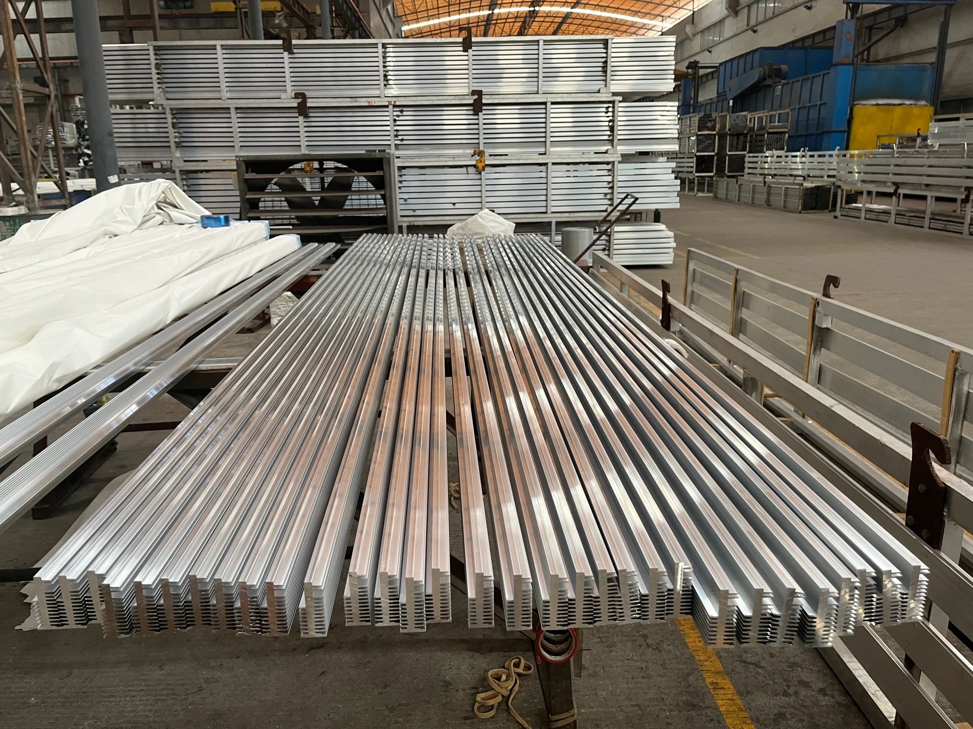 铝型材合金状态对应的硬度,铝合金型材强度