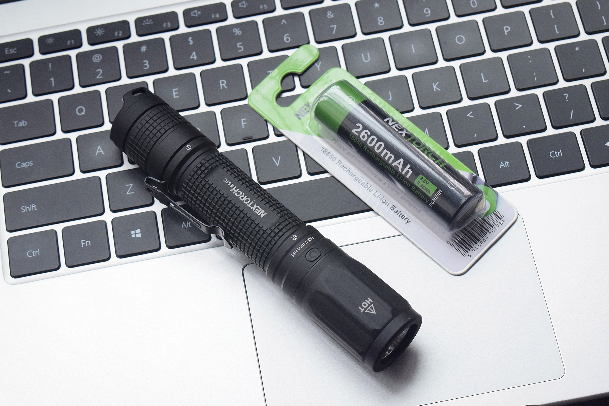 纳丽德51c手电,纳丽德手电e52c评测