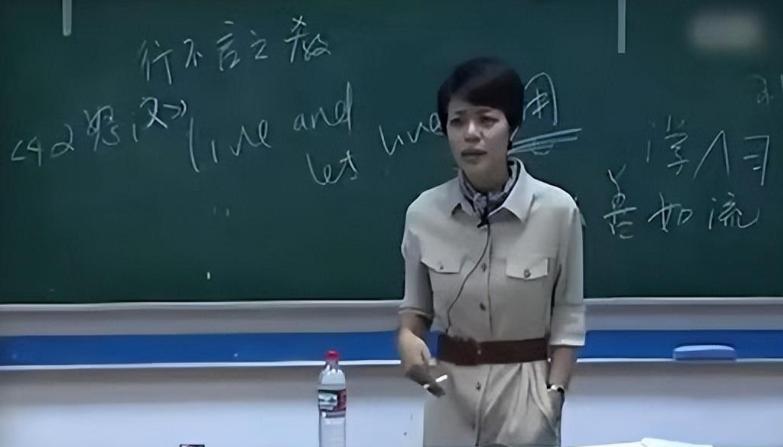 复旦网红教授陈果是如何走下神坛,复旦女神陈果为何跌落神坛