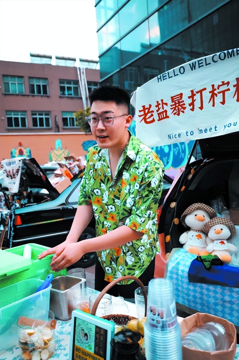 济南后备箱摆摊,济南后备箱生意