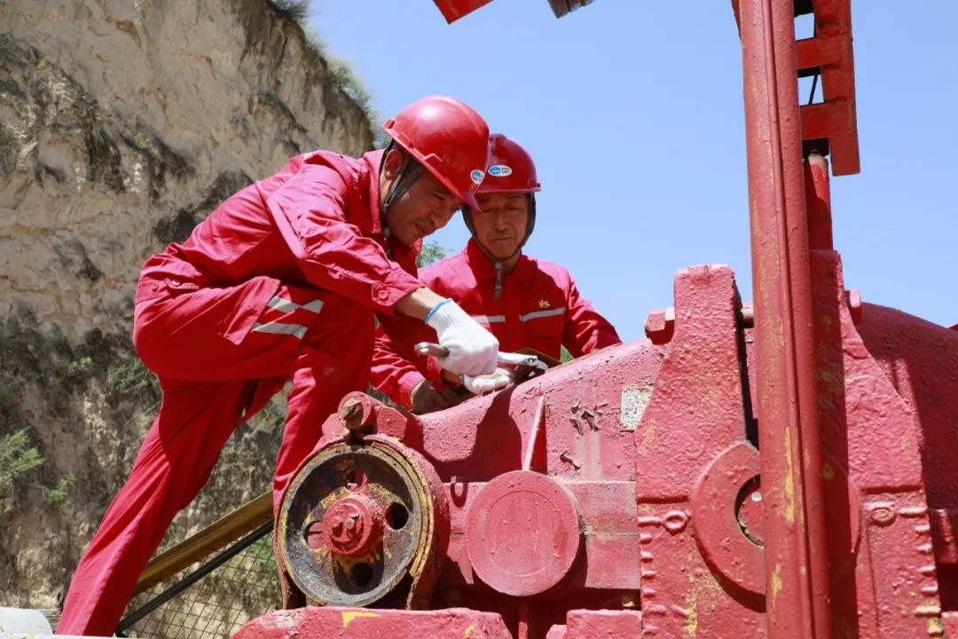 延长油田生产运行部,延长油田宝塔采油厂