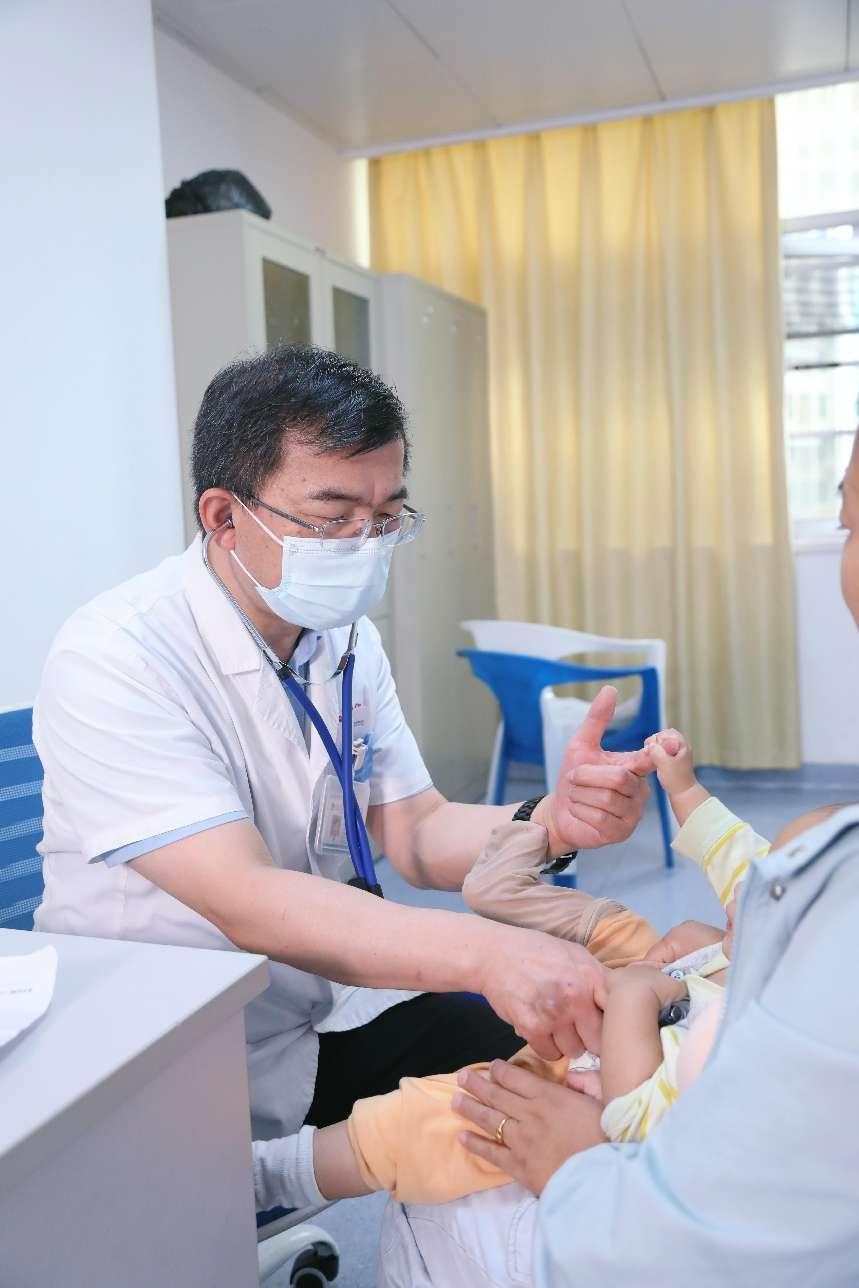 支原体感染后咳嗽一直不好中药方,支原体感染咳嗽怎么治疗才断根