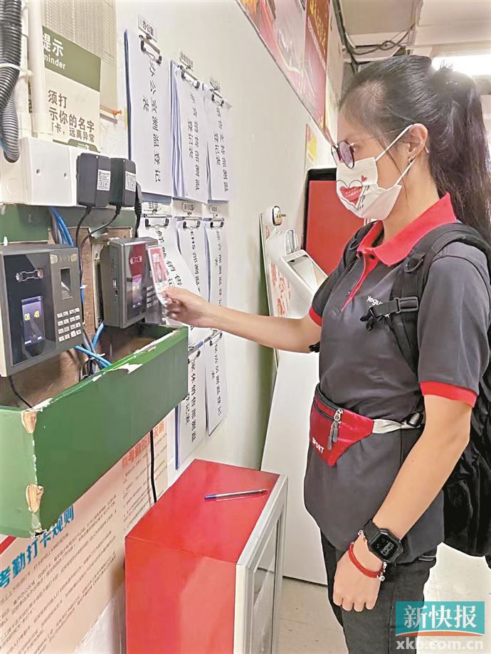 父母渐渐苍老容颜,父母渐渐老去的情形