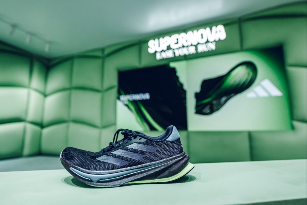 一双跑鞋如何跑1000公里,阿迪达斯适合慢跑的跑鞋