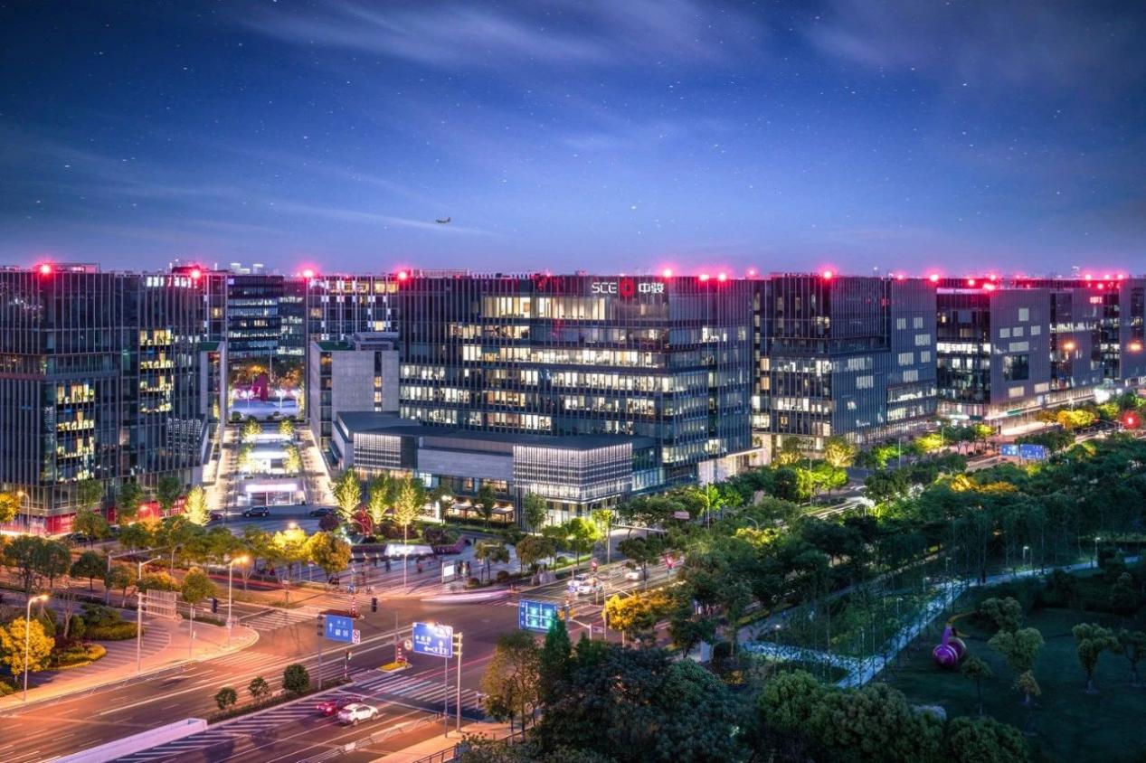 稳健发展李嘉诚,稳健发展持续创新