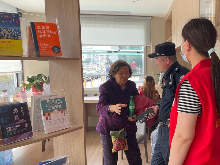 坪山区坑梓街道候鸟驿家暖人心