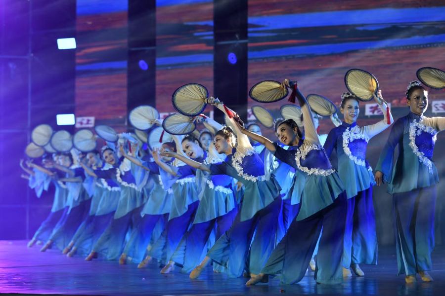 中原舞翩跹广场舞大赛,中原舞翩跹河南省广场舞大赛