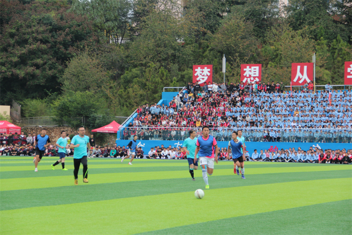 富源八中校园足球赛事表,富源县胜境中学足球联赛