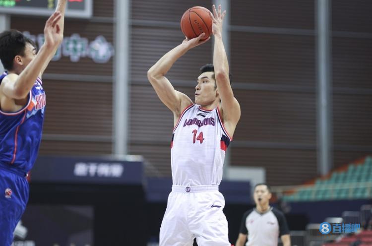 8位CBA状元今何在？一人仅得2分便退役两人新秀合同后顶薪续约