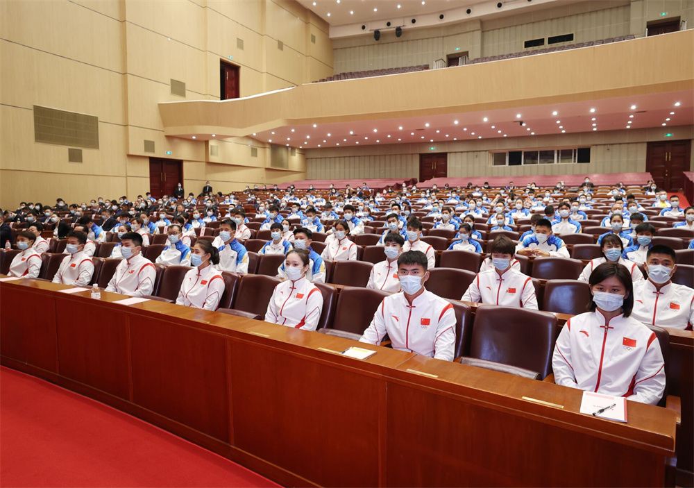 湖北运动会颁奖仪式,湖北省运会闭幕式视频