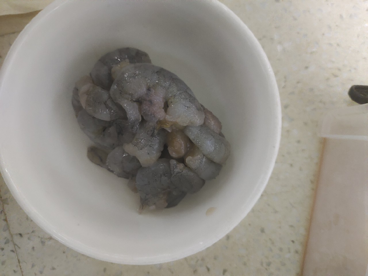 腌制虾仁钓饵效果怎么样,自制河虾专用饵料配方大全