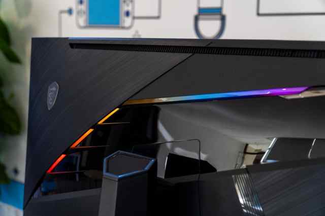 imax巨幕电影厅玩ps5,msi27英寸显示器测评