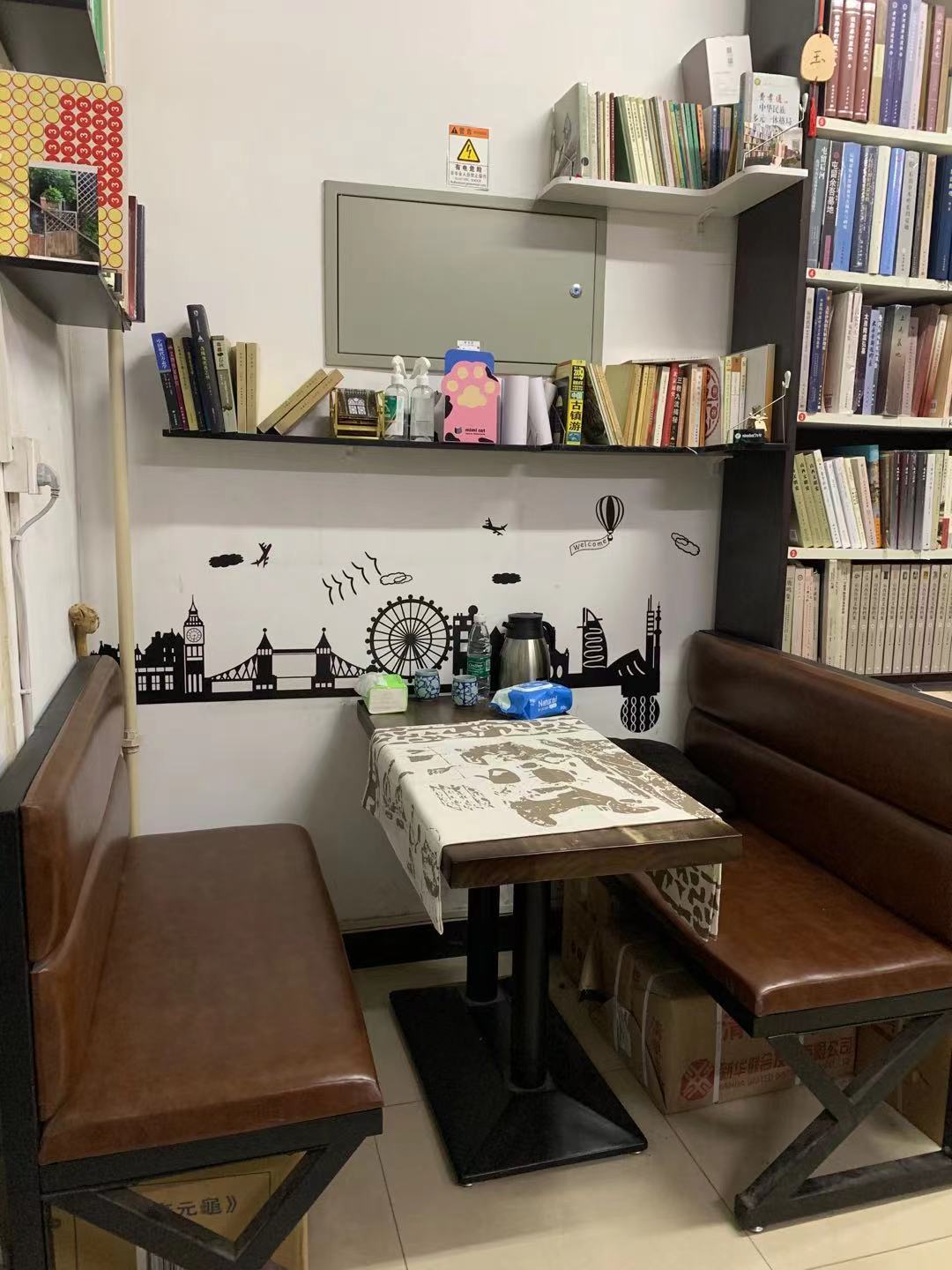 10年了，这家“冷门”考古书店为什么能活下来