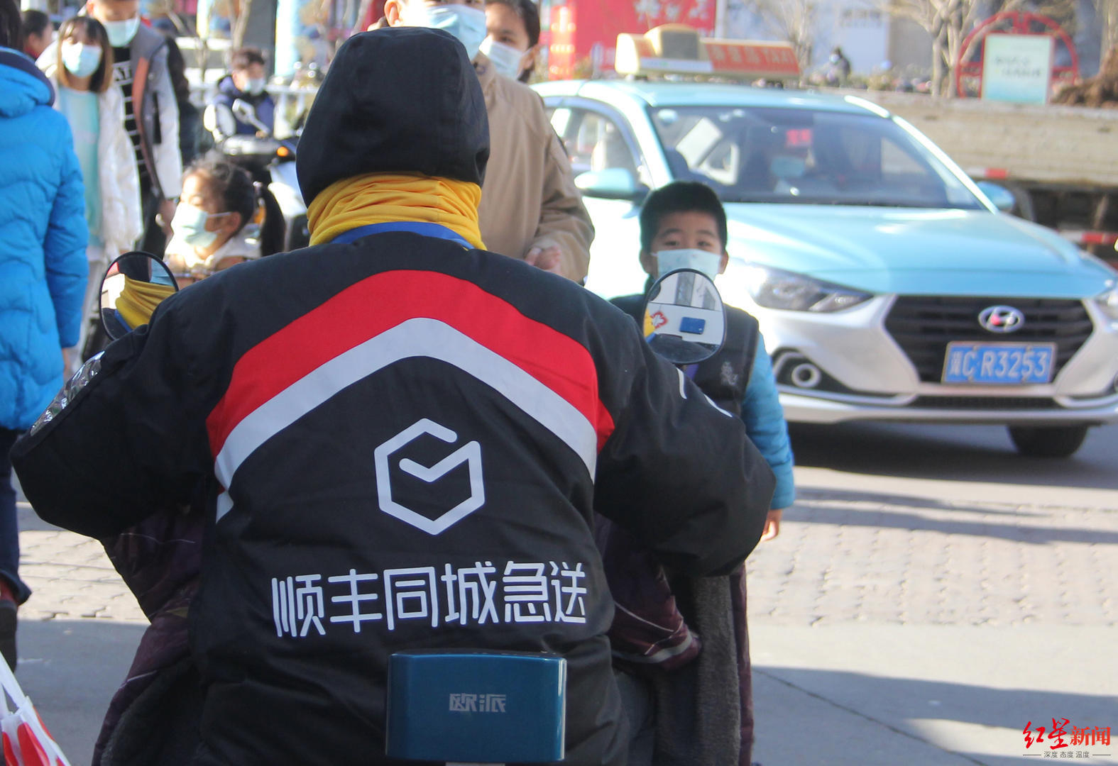 顺丰同城破发吗,顺丰快递在香港上市吗