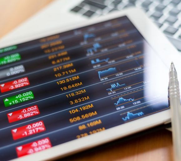 公募行业1天内20位基金经理变动,一周内38只基金变动