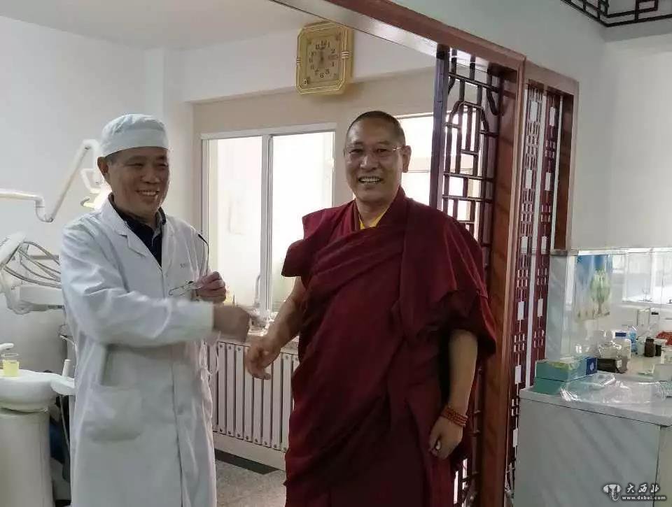 我为僧人慈成治牙：牙医故事之三